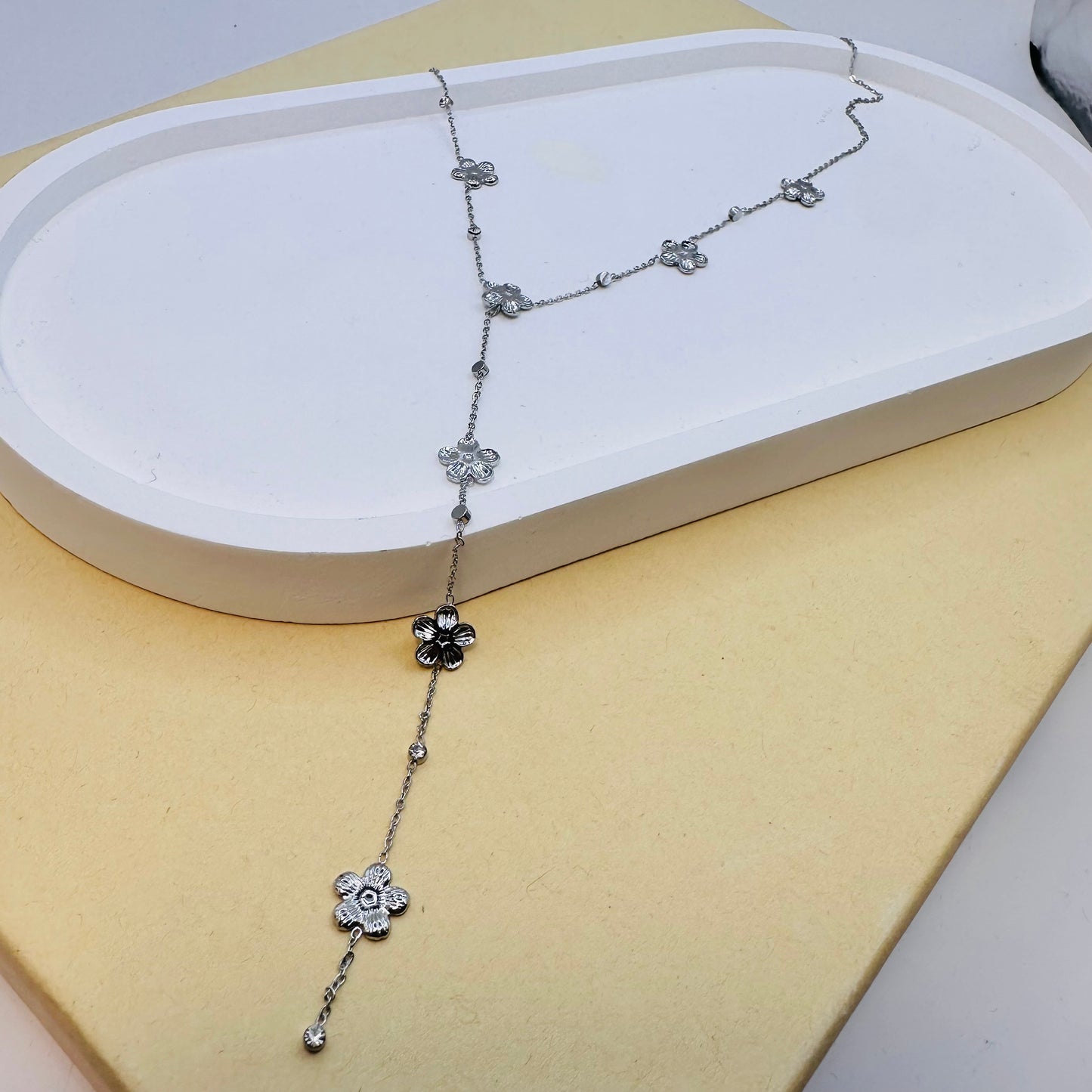 Collier Y Elowen