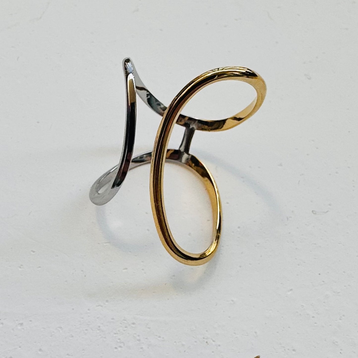 bague bi couleur or et argent en acier