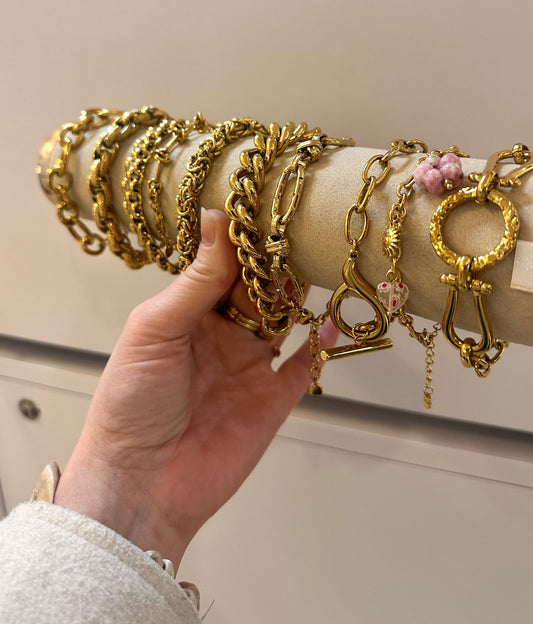 Les Mailles et leurs histoires