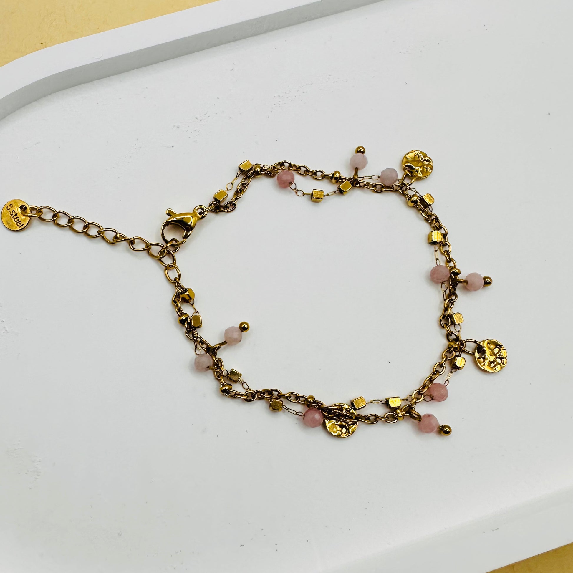 BRACELET_BRELOQUE_ROSE_EN_ACIER