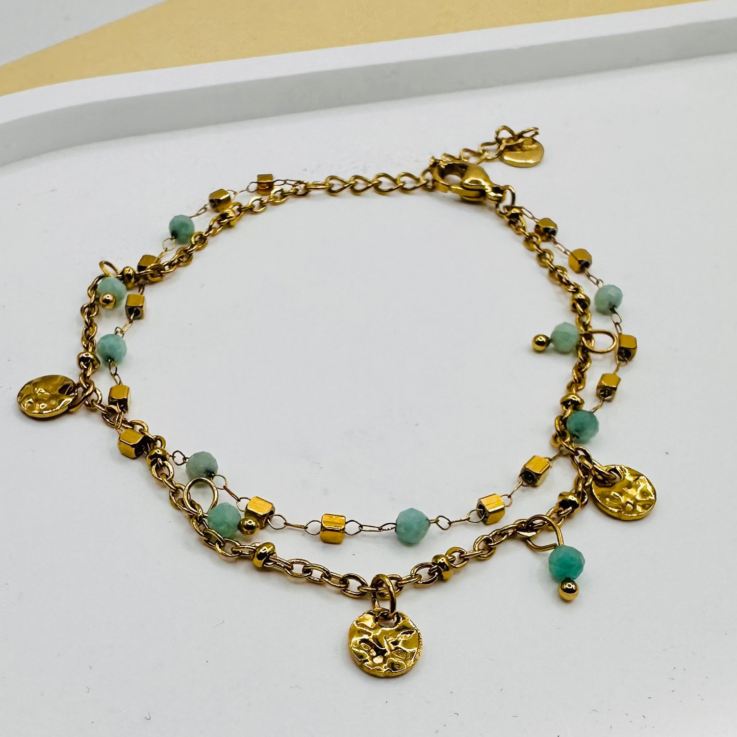 BRACELET DOUBLE RANGS AVEC BRELOQUE BLEU