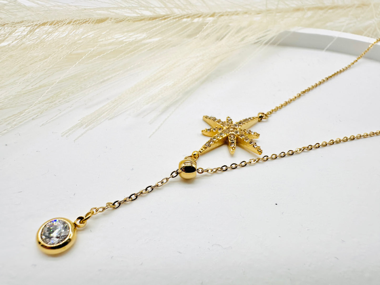 Collier (Y) Sirius