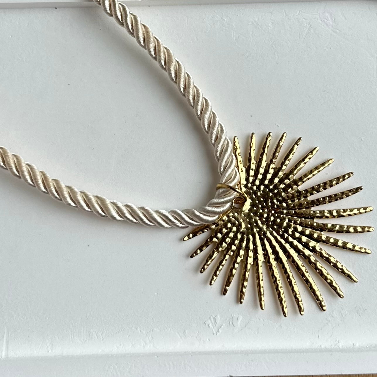 Collier Valentine