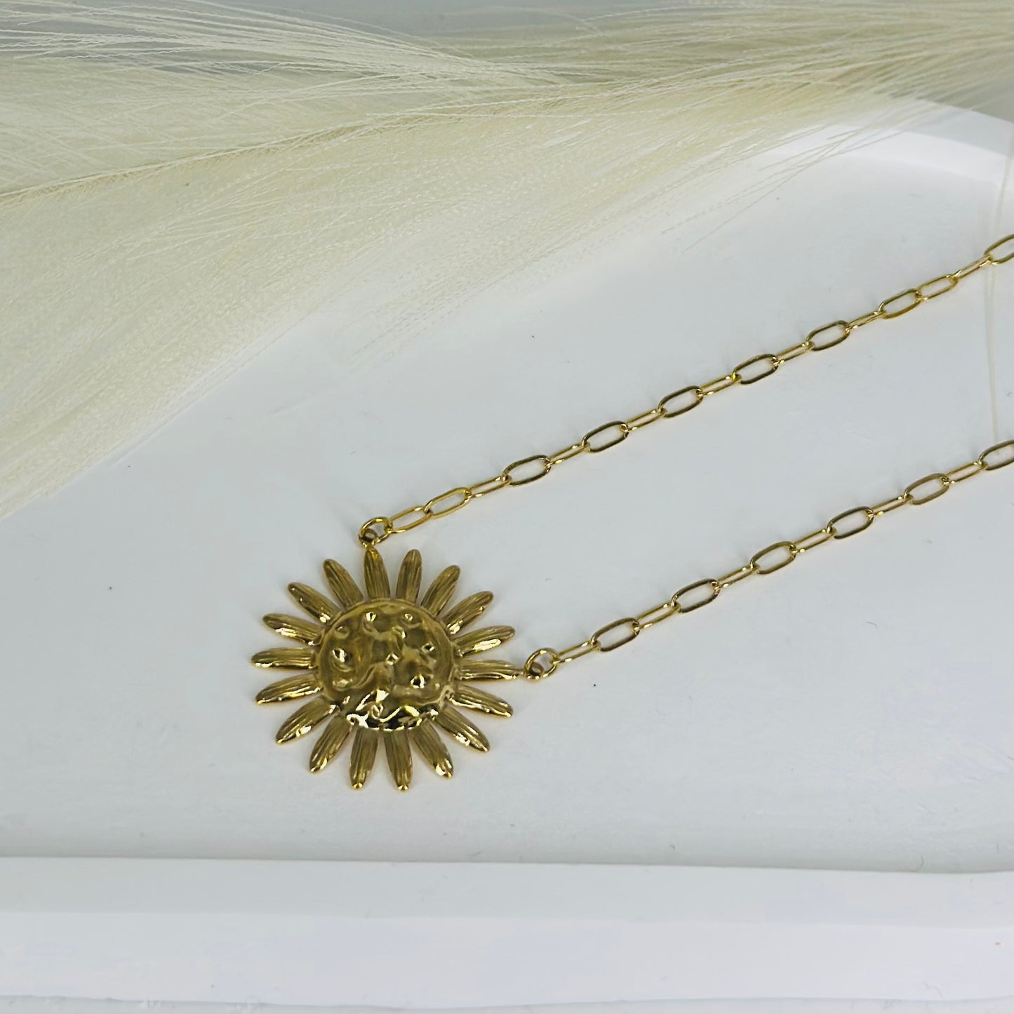 Collier Izzie